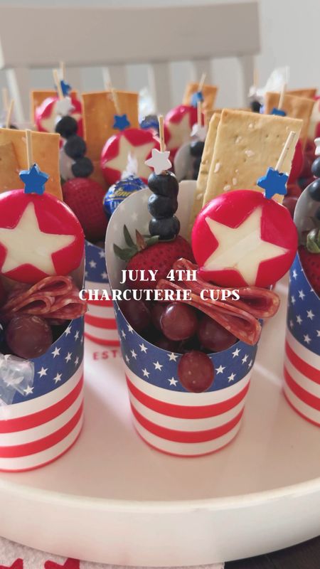 July 4th Charcuterie Cups 🇺🇸 

Plates, napkins & hanging stars are by My Minds Eye - use code NEW4TH for 20% off all July 4th items 


#july4th #fourthofjuly #4thofjuly #patriotic #party #americana #amazonfinds #mymindseye #charcuterie #babybel #redwhiteandblue
