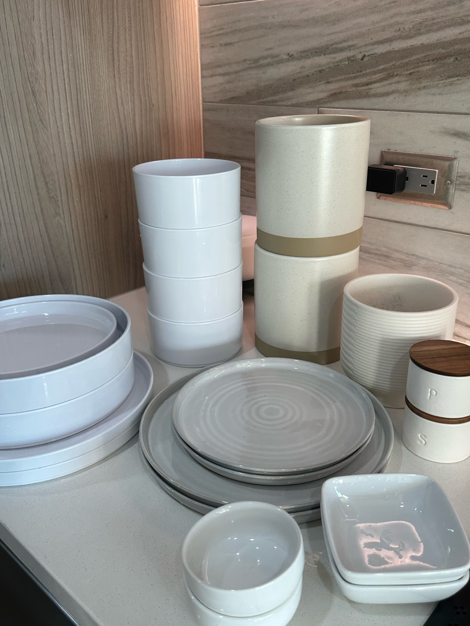 All new kitchen essentials ✨🍽️