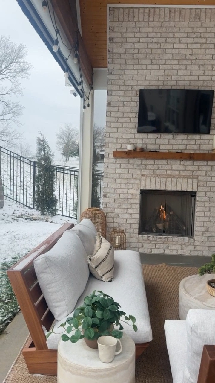 The patio of my dreams ✨

#LTKHome #LTKWatchNow