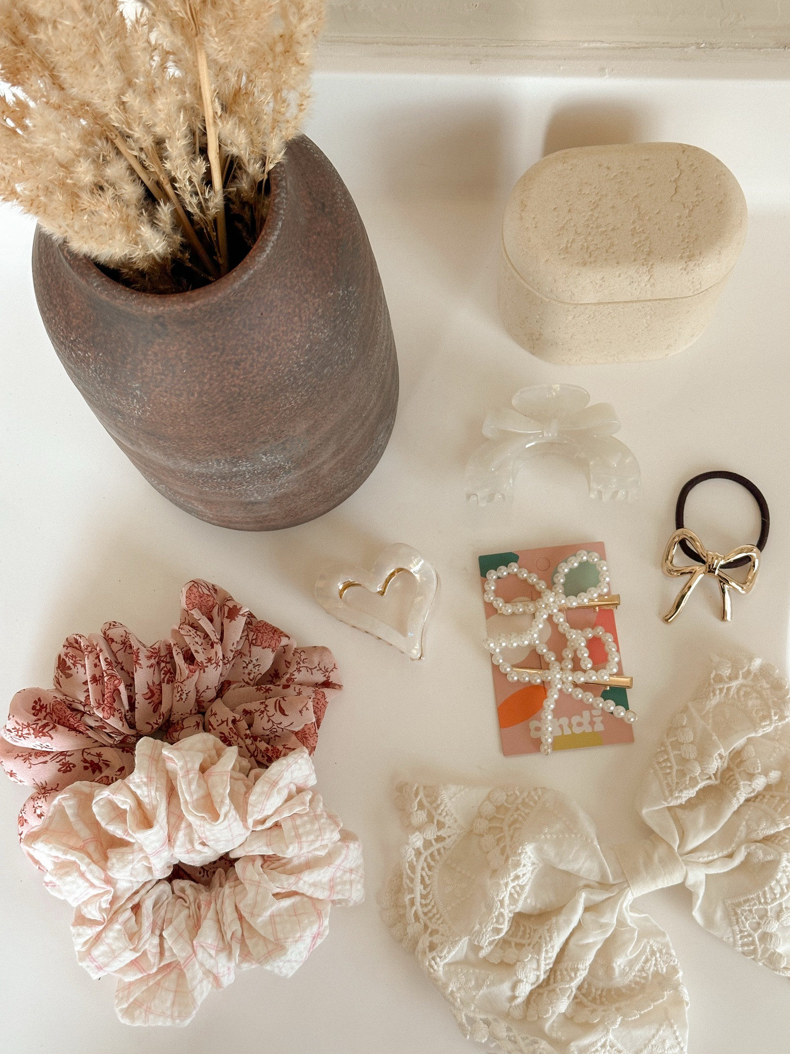 the cutest hair accessories!! 

#LTKBeauty #LTKFindsUnder50 #LTKStyleTip