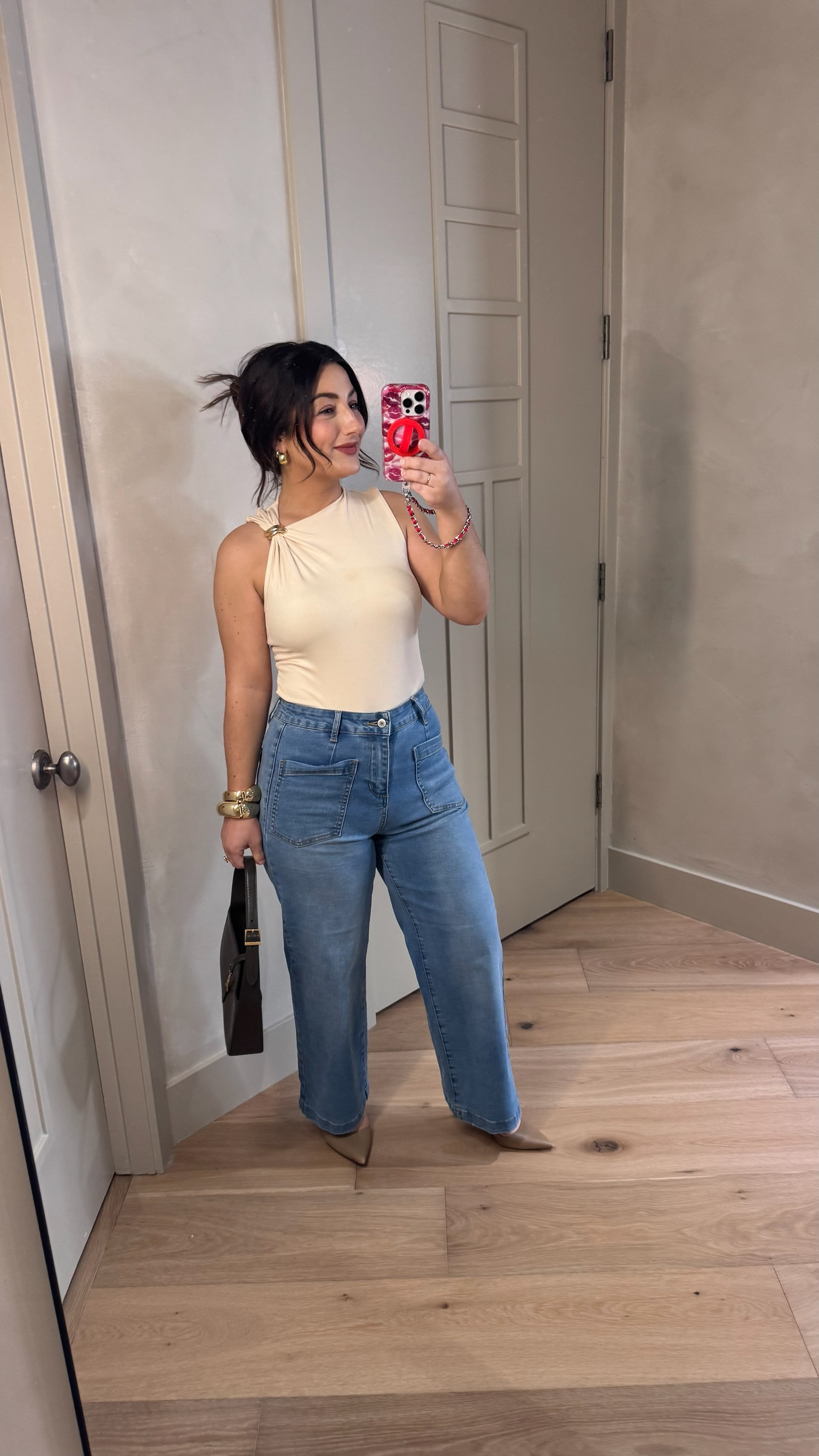 Chic look with a cute top and jeans! 

Top size small, Jeans size 6 

5'0" 140lbs 

 

#LTKootd #LTKSeasonal #LTKPetite