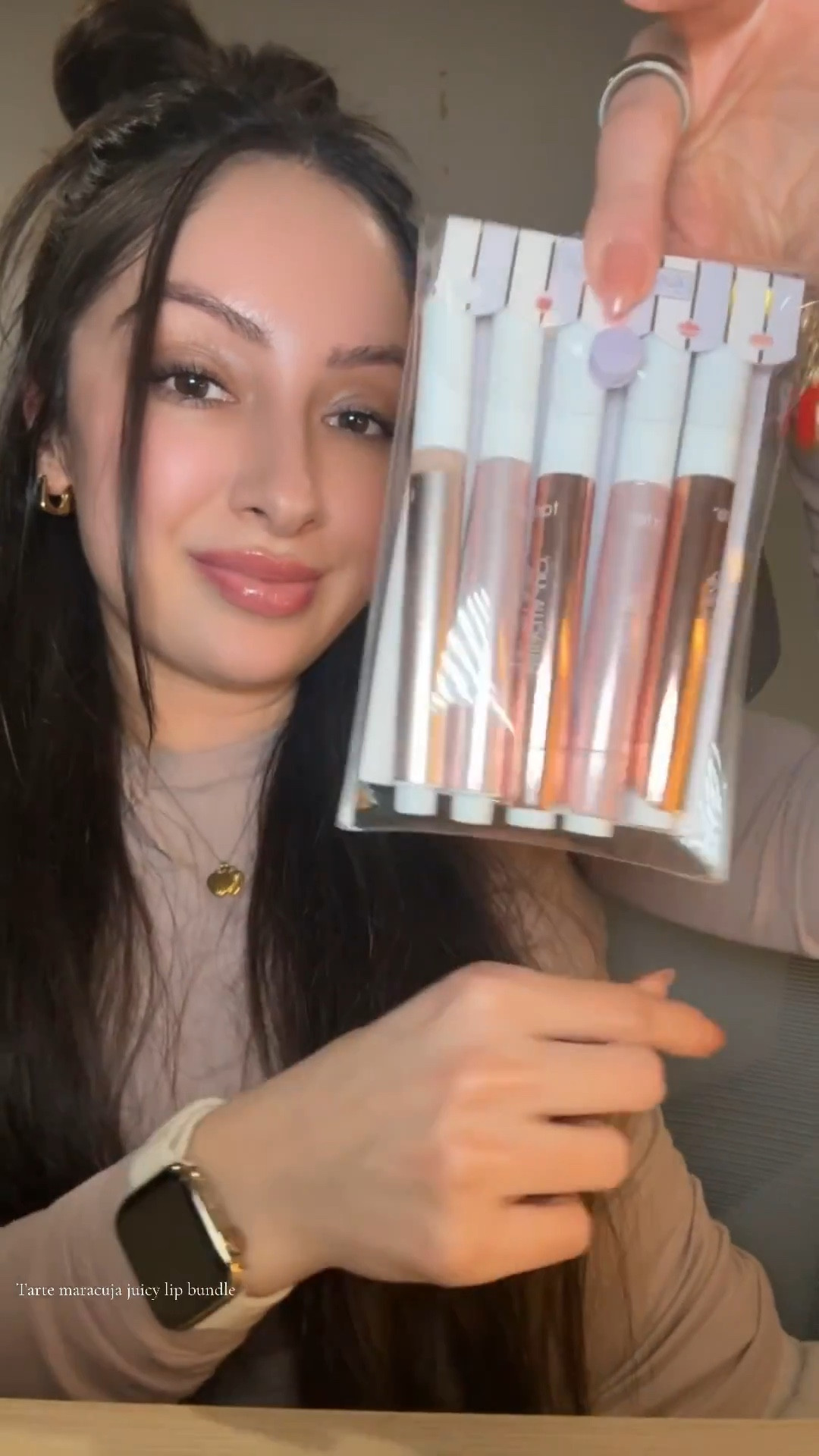 My current obsession is this lippie rotation. 
I’m a sweet treat kind of girly and the scents are delish. 
•strawberry shortcake 
•coconut cream pie
•sugar cookie 
•apple crisp 
•s’mores

New release, new shades, same great quality! 
💋
Colors are exclusive to this bundle so get your sweet treat before it’s gone🍰🍪🍫🥥🧁

Maracuja juicy lip 
Tarte lip bundle 
Tarte plumping oil 
Tarte lip
Makeup Lover

#LTKgrwm 

#LTKSaleAlert #LTKBeauty