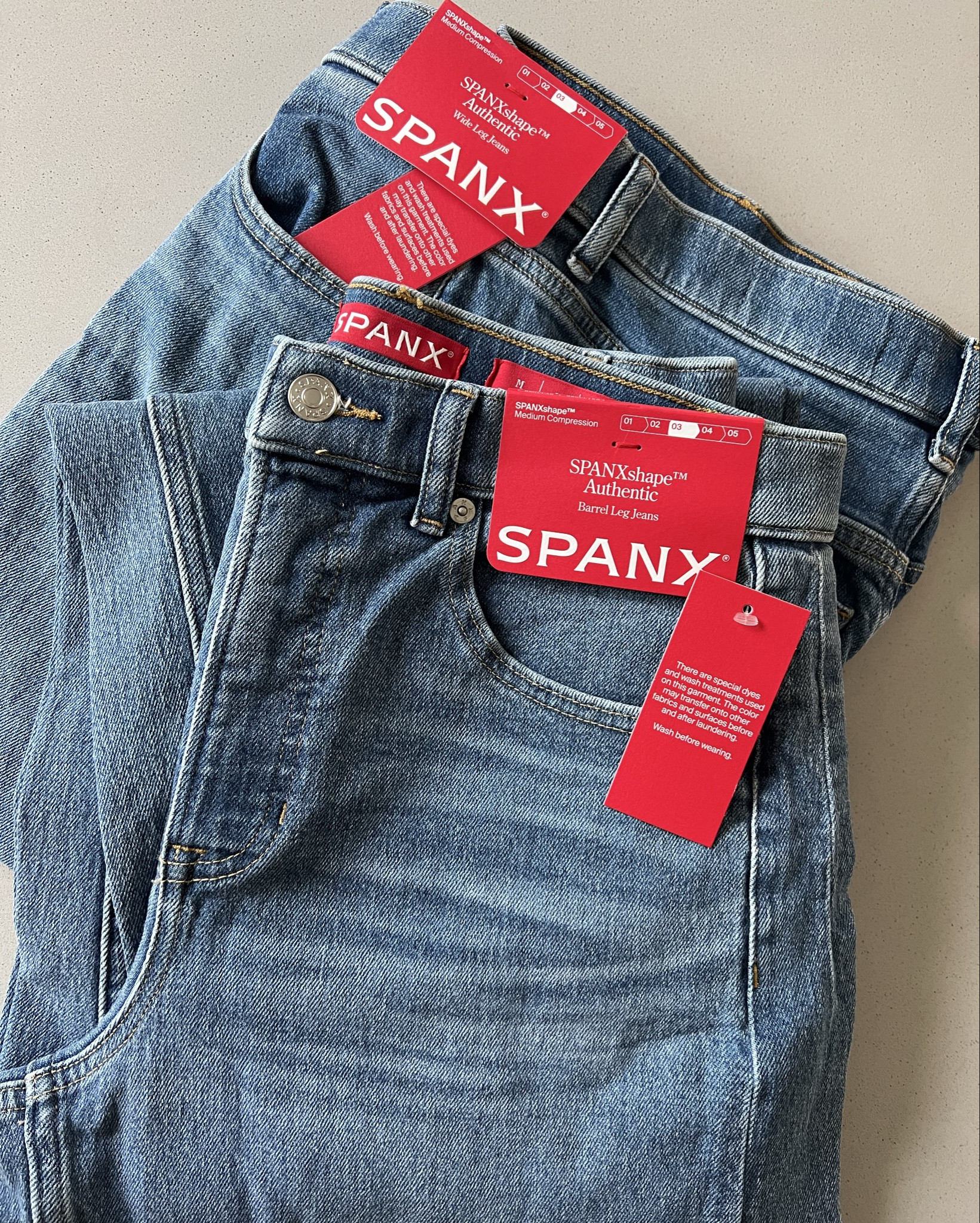 Unboxing: New SPANX denim - swipe for the try-on❣️These have easily become my favorite jeans! The stretch & quality is amazing! Wearing a M, Regular

Authentic 360, barrel leg, wide leg, petite, regular, tall, light wash



#LTKMidsize #LTKStyleTip #LTKPetite
