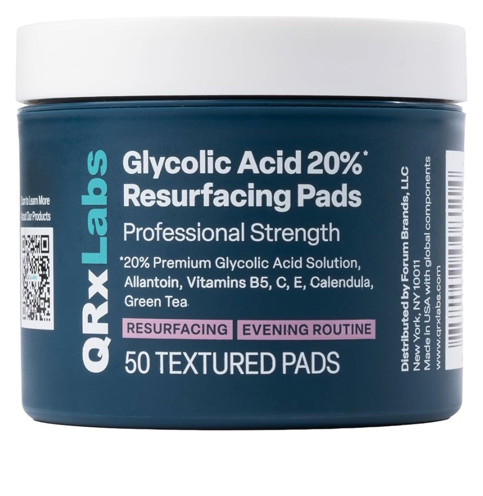 On sale! Glycolic acid makes your retinol more effective. 