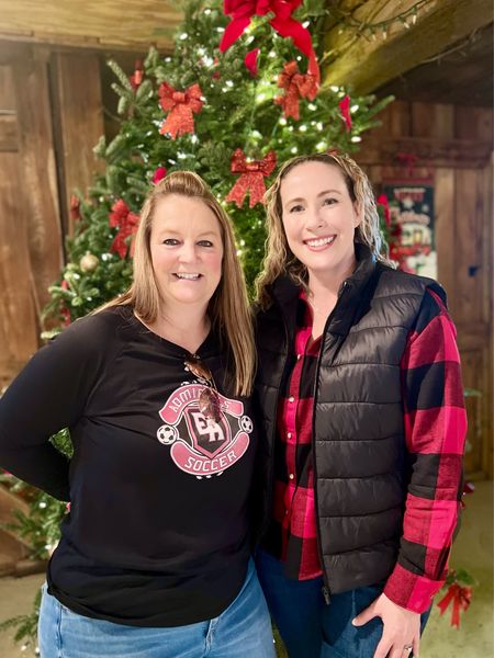 Tis the season! Christmas outfit for women, women’s outfits, women’s winter outfit, buffalo plaid, women’s flannel, casual outfit for winterr

#LTKstyletip #LTKSeasonal #LTKHoliday