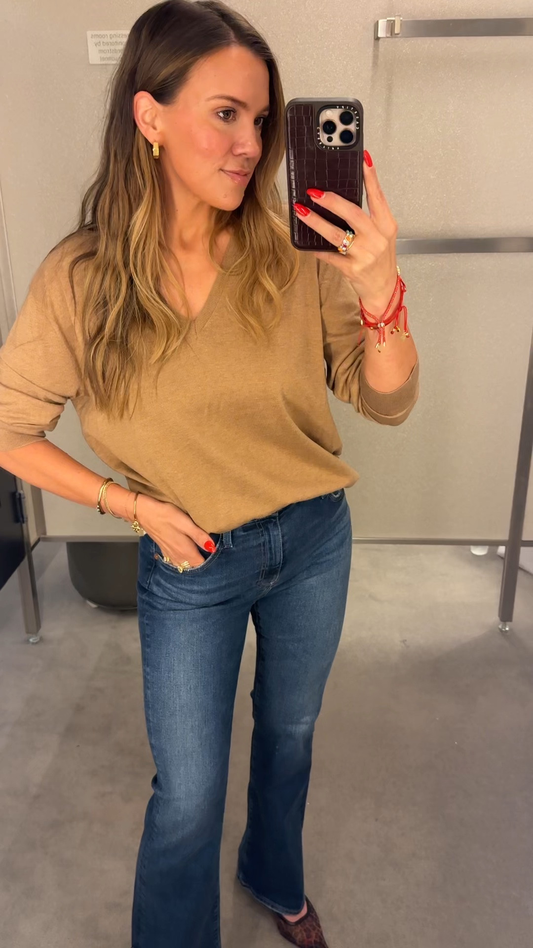 sized up to a large in this for a relaxed slouchy fit! size 28 in the jeans