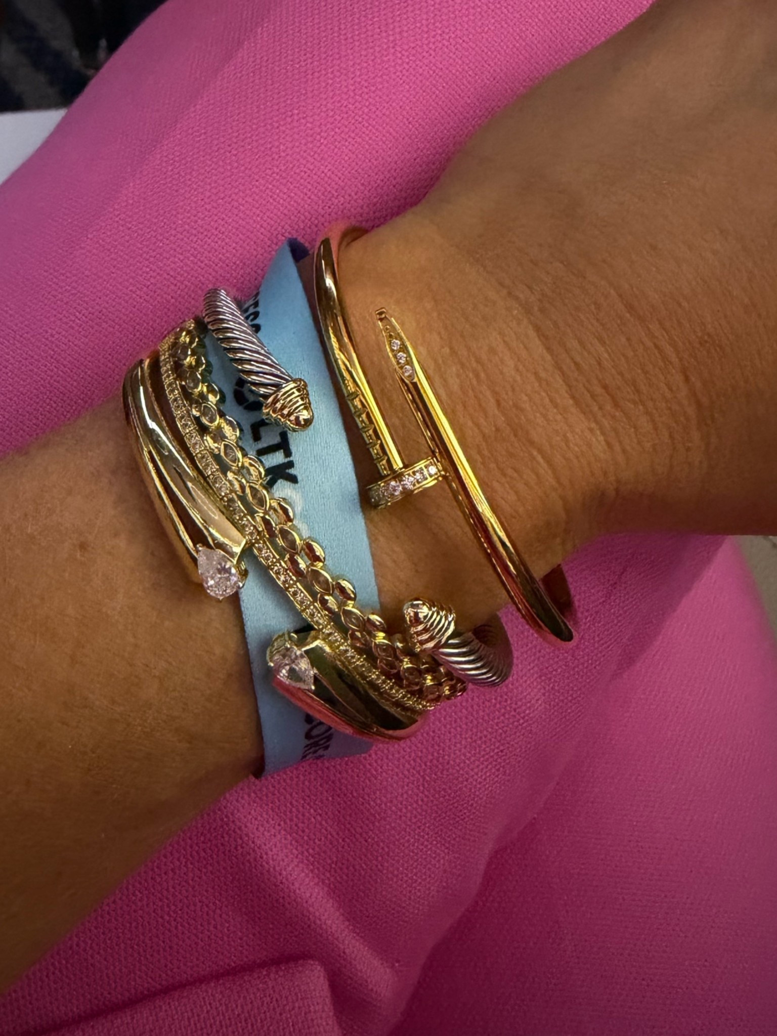 Bracelet stack- new electric picks!

#LTKPetite #LTKCon #LTKootd