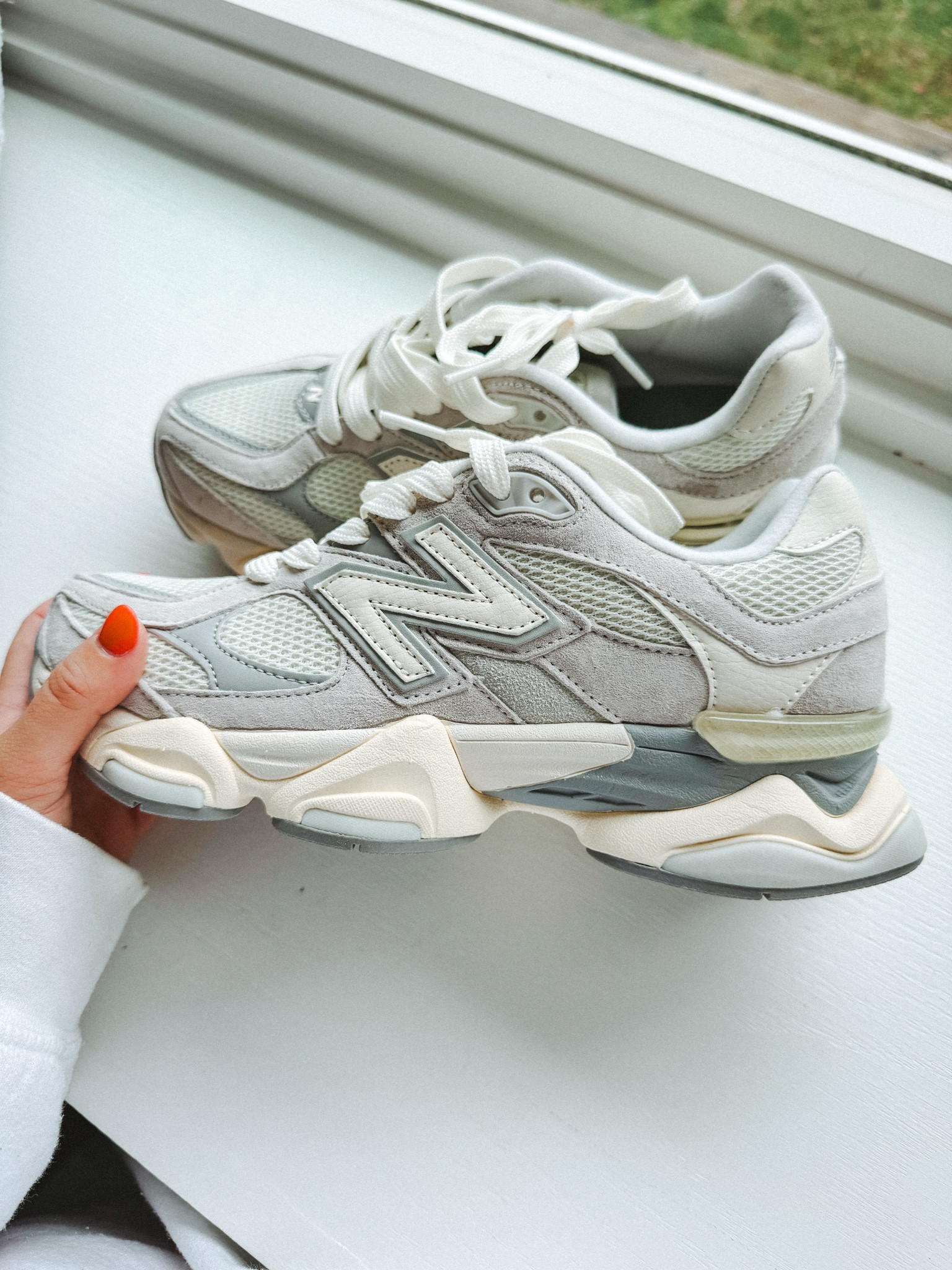 DH GATE FIND 
$60 OFF New Balance 9060s 
Choose ANY Color you want! (Go by the image description when selecting a color) 
True to size + and what you get IS THE REAL THING! 👟 

New balance, new balance 9060s, active shoes, fitness shoes, dh gate, dh gate find 


#LTKFitness #LTKShoeCrush #LTKActive