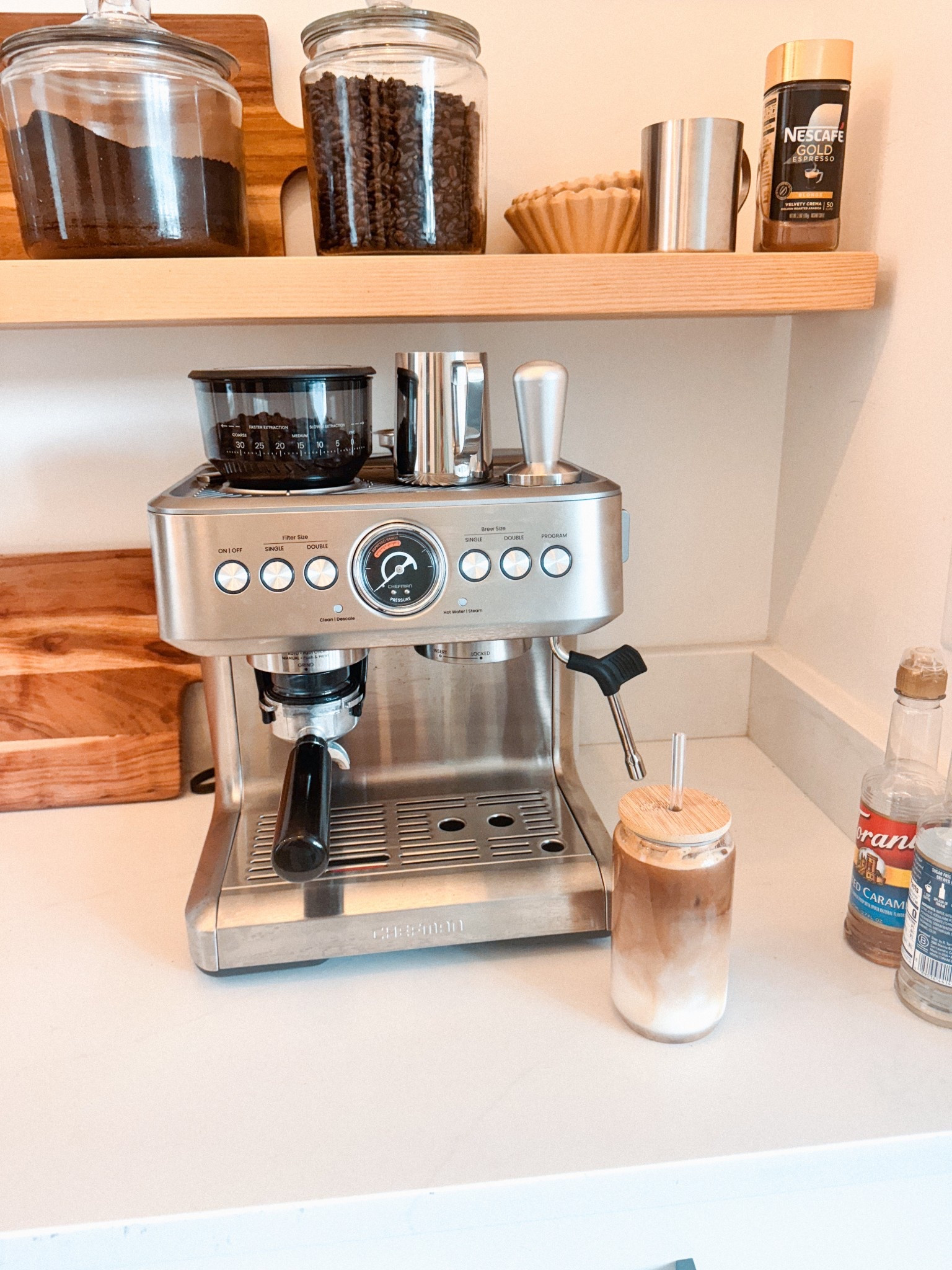 This espresso machine is so easy to use and clean. Makes the best coffee. I haven’t been to Starbucks since I bought this. Here’s a recipe for an iced caramel macchiato.

8oz milk of your choice 
1 tbsp caramel sauce 
2-3 tbsp caramel syrup of choice 
2 shots espresso

Enjoy! 