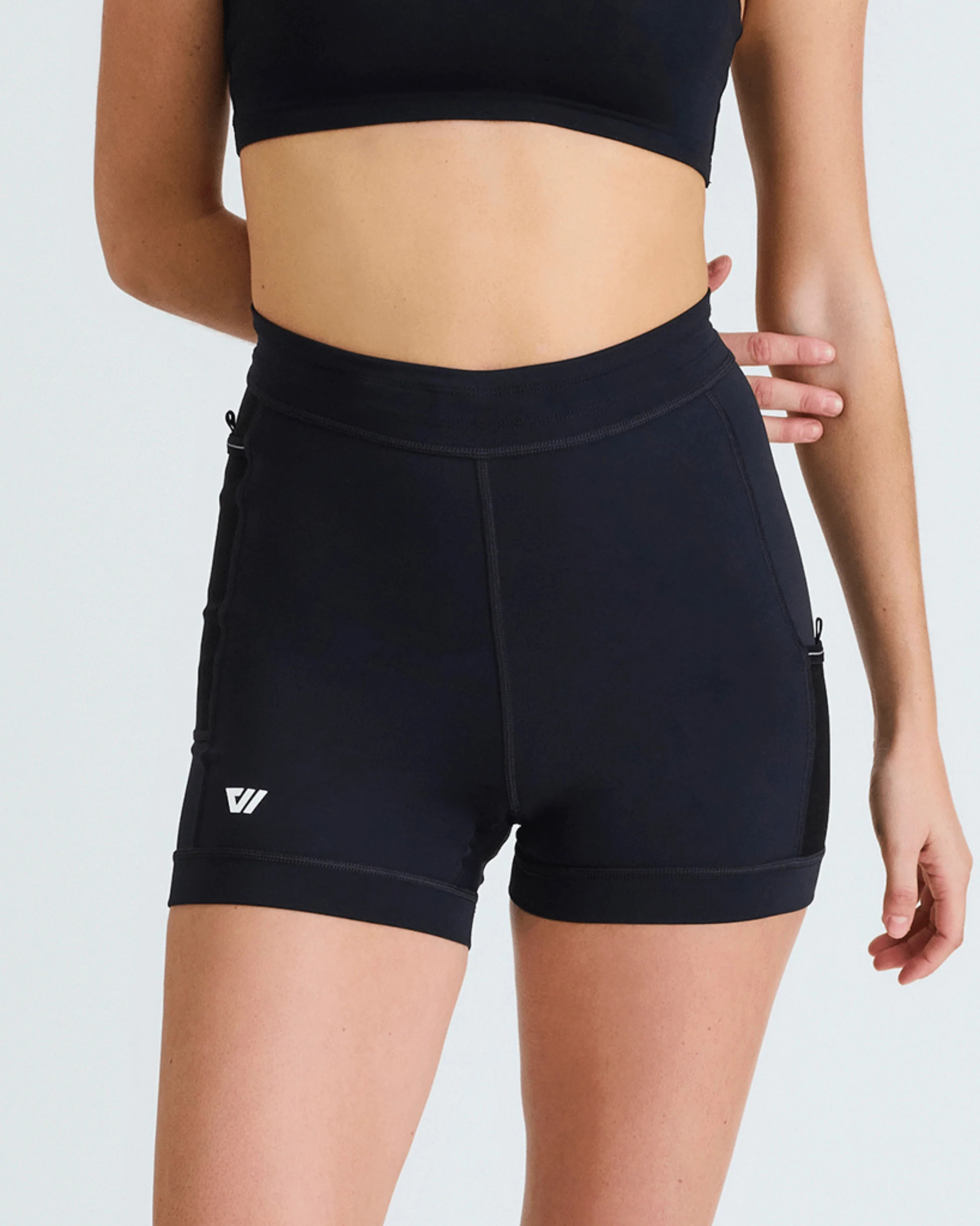 Women's Distance Half Tight in Black | WOLACO (US)