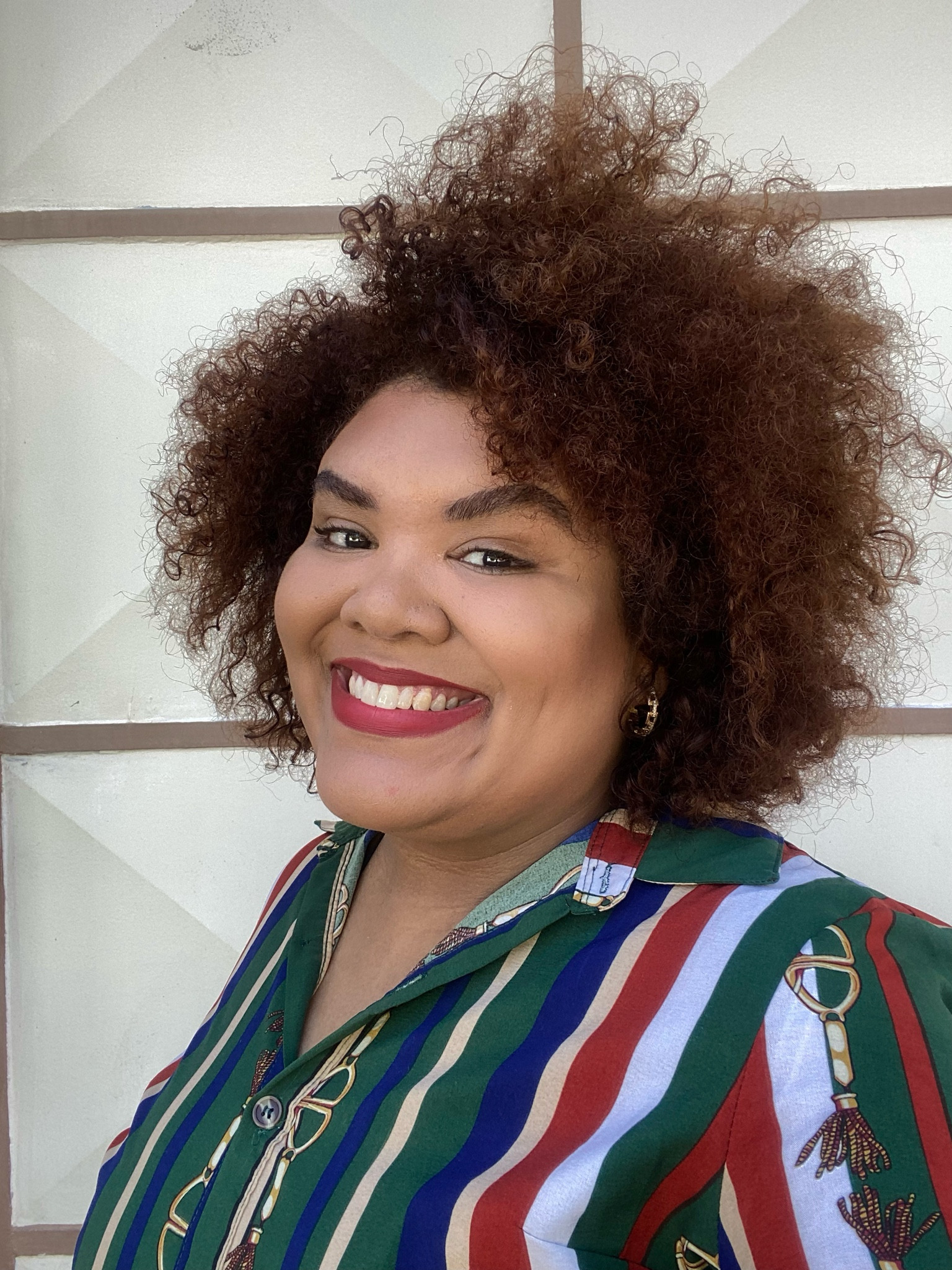 Produtos usados :
Base medio 7 @dailus 
Corretivo de alta cobertura @oceane 
Paleta multifuncional @quemdisseberenice 
Rimel marrom @luisance_oficial 
Lapis de boca red supreme @oboticario 
Batom semimatte cor cris @catharinehilloficial