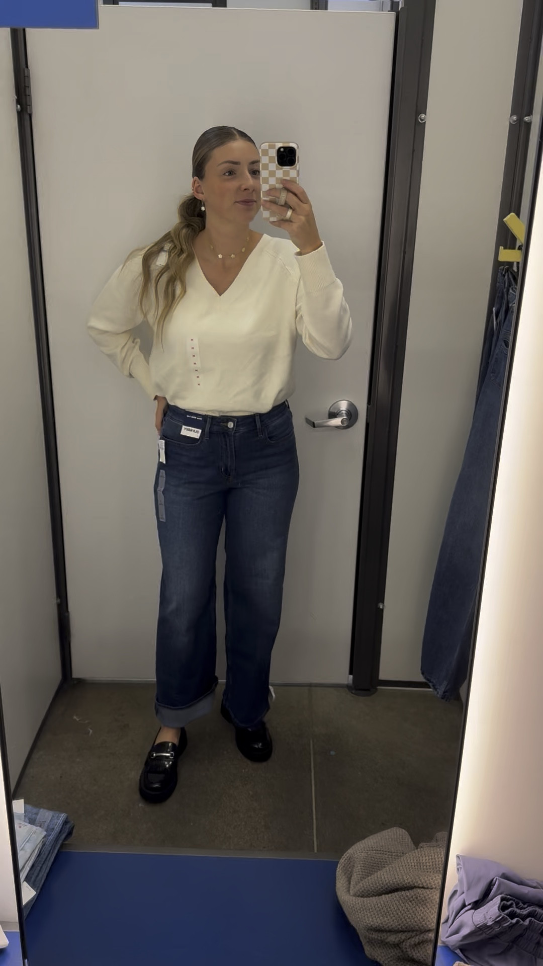 Comfiest jeans ever! So stretchy!

#LTKSaleAlert #LTKStyleTip #LTKFindsUnder50