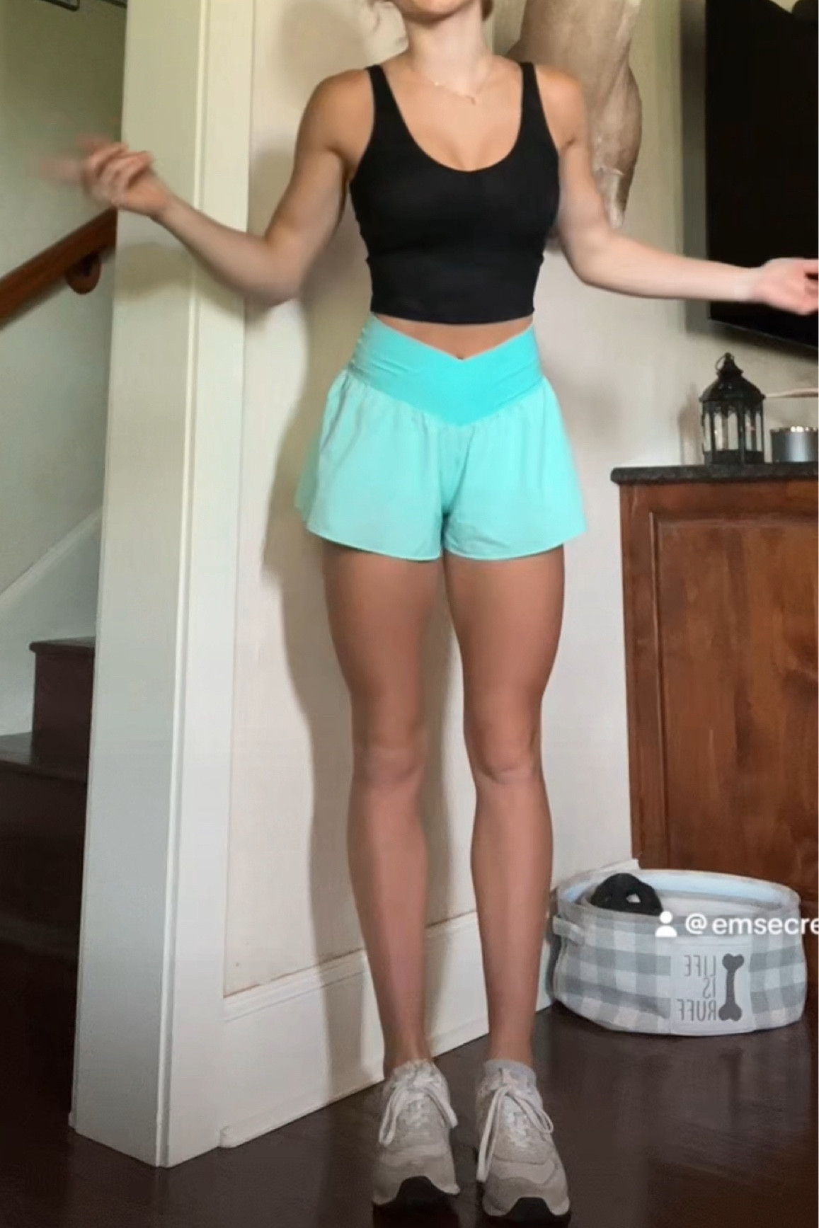 XS in the shorts and 2 in the tank!

#LTKFitness #LTKActive #LTKStyleTip