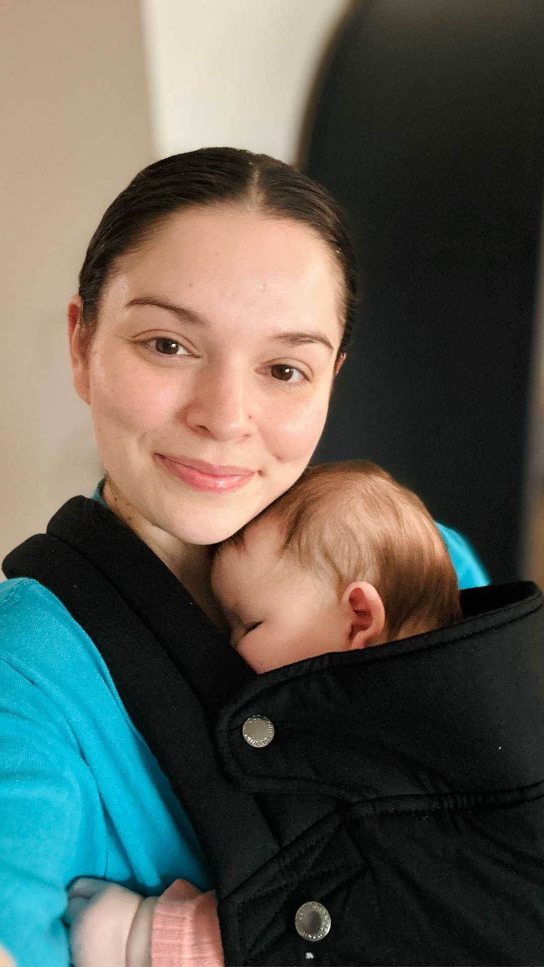 My most used baby item lately linking it here for all the mamas 🫶🏻

#MomLife #Babywearing #Momcozy #LTKbaby
#NewMomLife #BabyMustHaves #MomApproved
#MotherhoodUnplugged #LTKfinds #MomHacks
#MomStyle #MomInfluencer #EverydayMotherhood

#LTKBaby #LTKmomlife #LTKKids