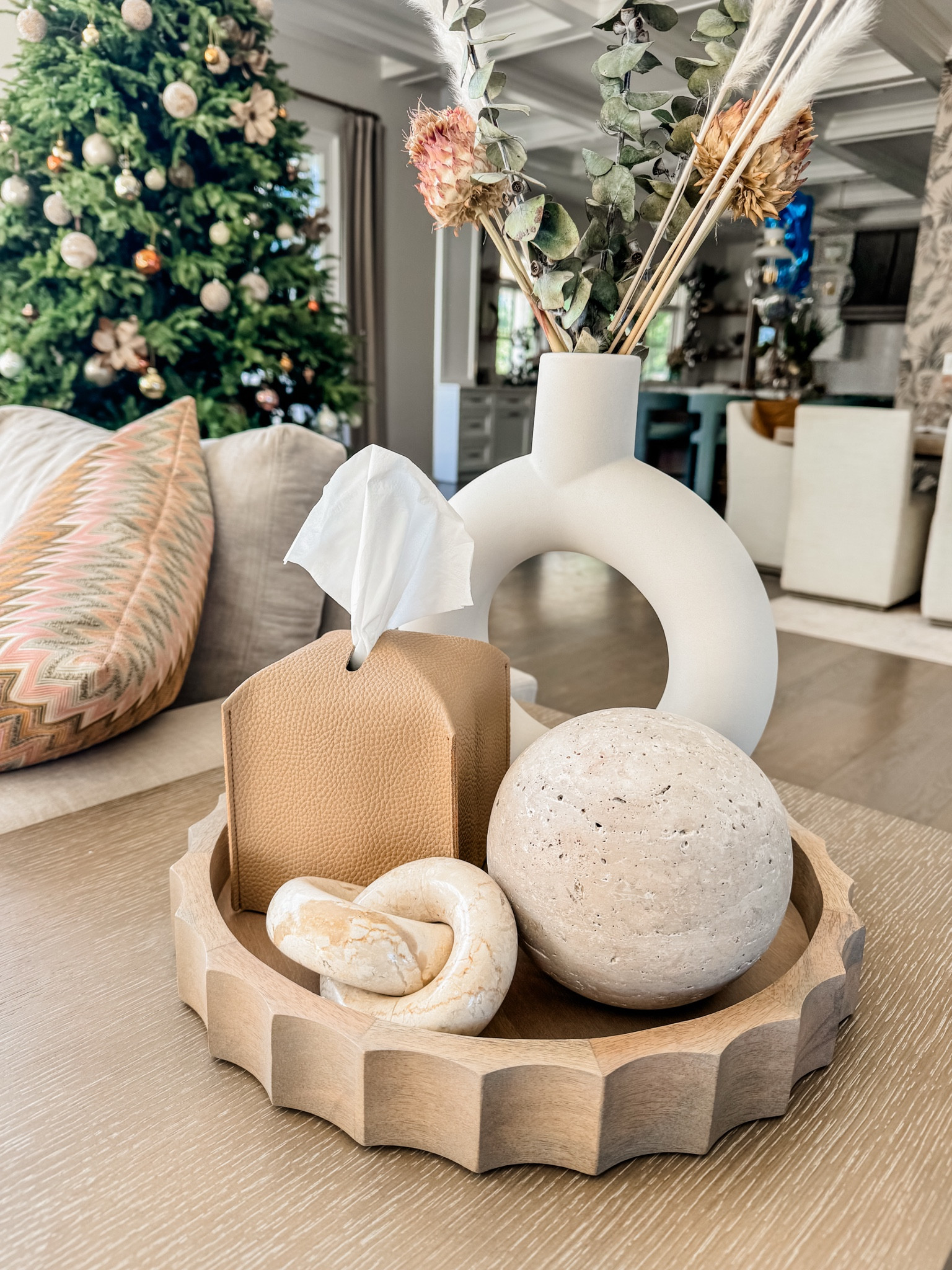 Styling with decorative trays.

#LTKHome #LTKFindsUnder50 #LTKStyleTip