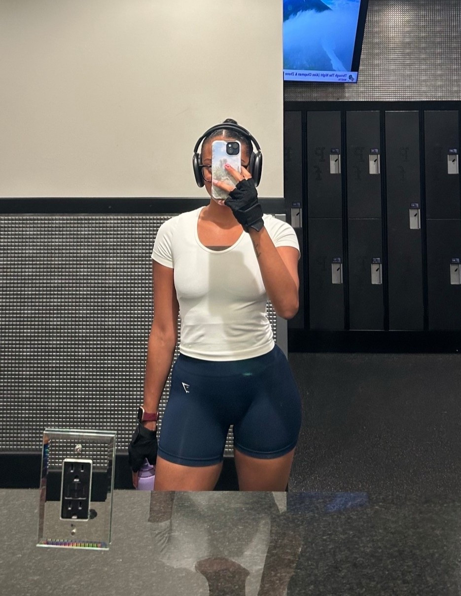 Gym day is never complete without gymshark 🏋🏾‍♀️👟

#LTKgym

#LTKmorningroutine #LTKfitnessgoals #LTKActive