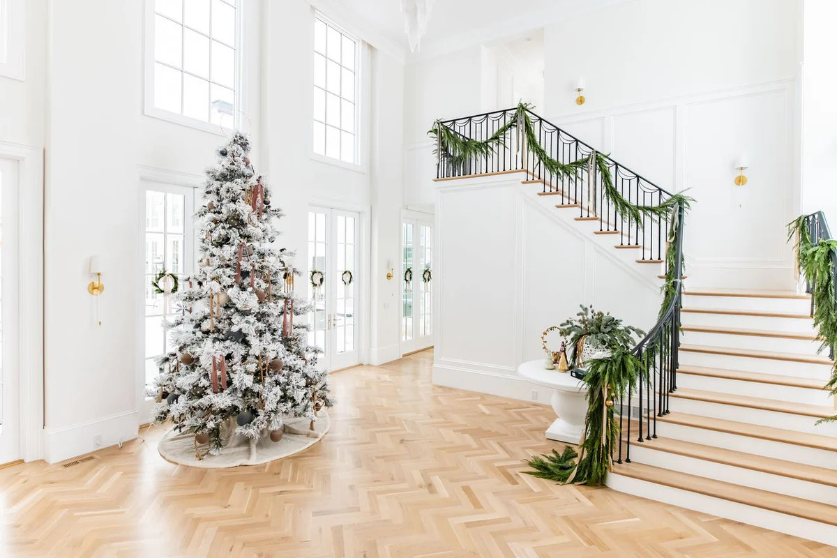 GH Signature Cedar Garland: Case of 6 | Gatehouse No.1