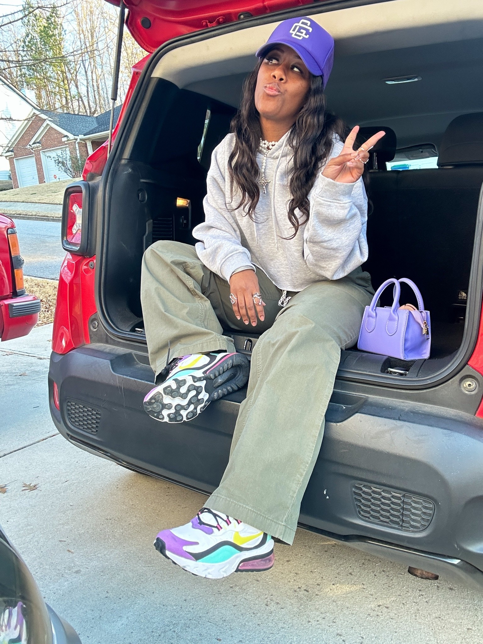 Cute Sweatshirt Outfit Ideas with a Cropped Hoodie & Cargo Pants

#LTKootd #LTKOver40 #LTKPetite