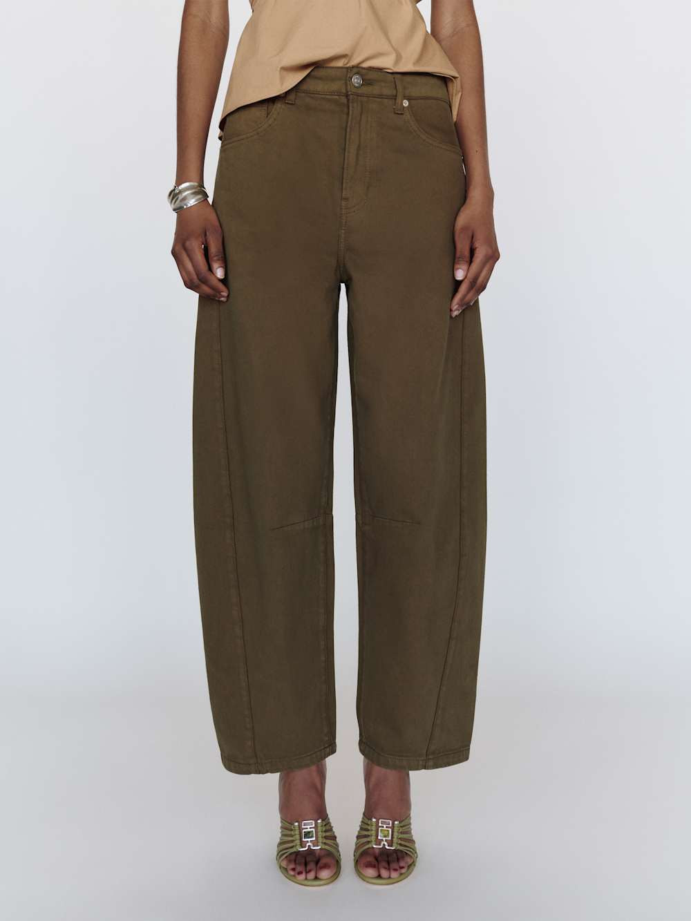 Tyler Mid Rise Barrel Jeans | Reformation (Global)