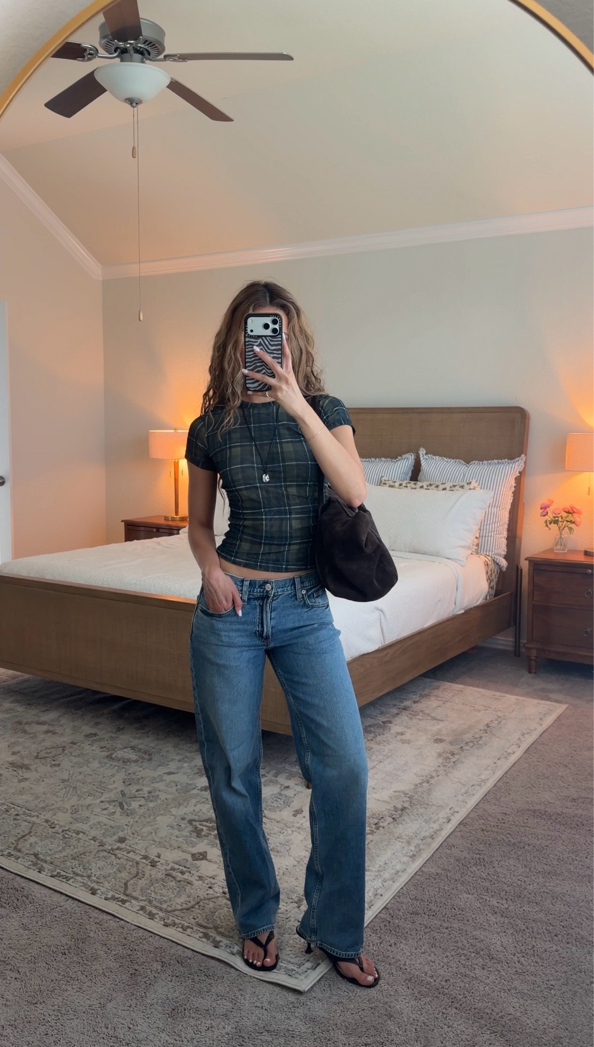 Wearing xs in the top, 25 in the jeans!

#LTKootd #LTKSeasonal