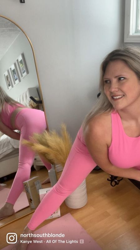 Bubblegum Pink yoga workout set! Wearing TTS large, and my favourite BUILT Protein Bar from Walmart or Amazon! 

#mom #protein #exercise #workout #fitness #health #wellness #weightloss




#LTKhome #LTKFind #LTKfit
