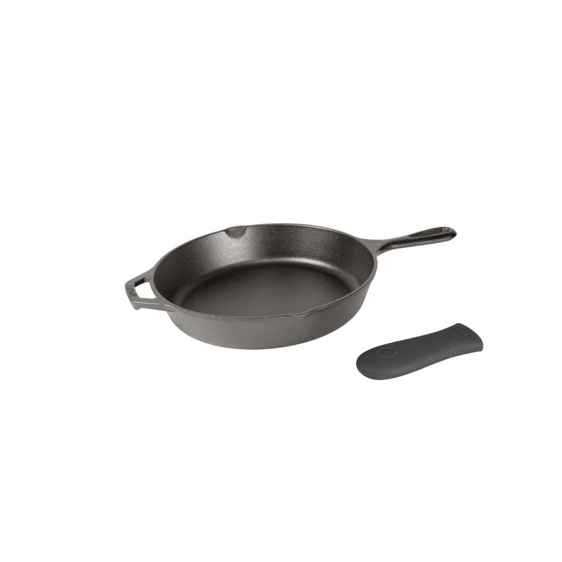 Lodge Cast Iron Skillet with Handle Holder | Wayfair North America