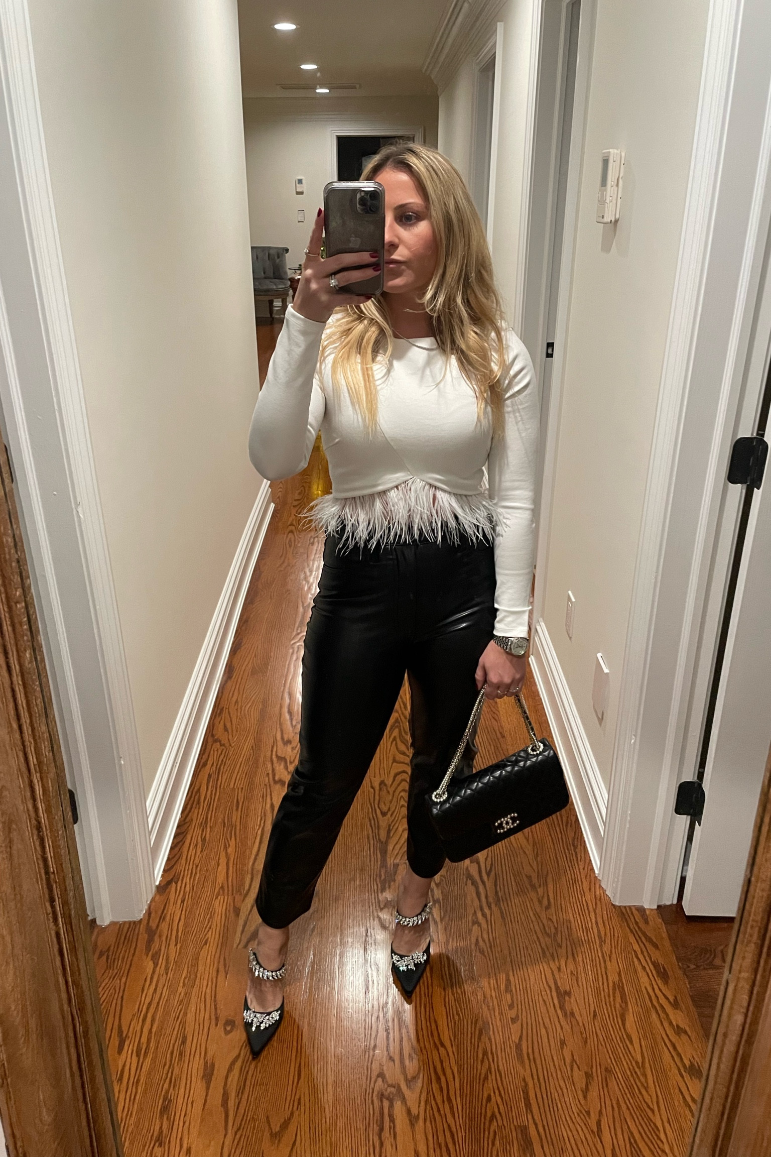 Friday Night OOTN -obsessed with feathers 

#LTKsalealert #LTKHoliday #LTKstyletip