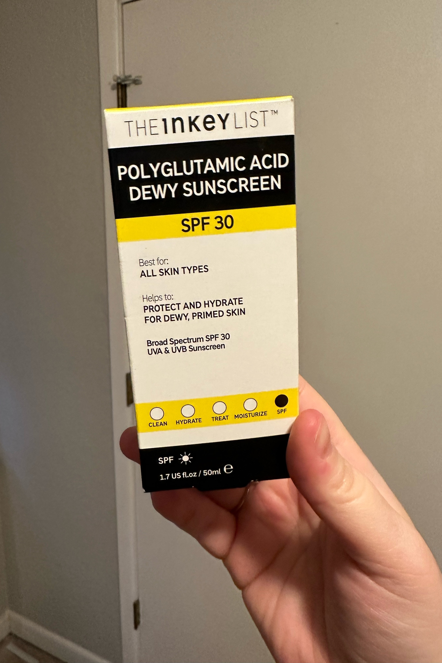 New SPF 30 polyglutamic acid dewy sunscreen from the Inkey list! Only $14.99.

20% off on the Inkey website!!

#LTKU #LTKbeauty #LTKunder50