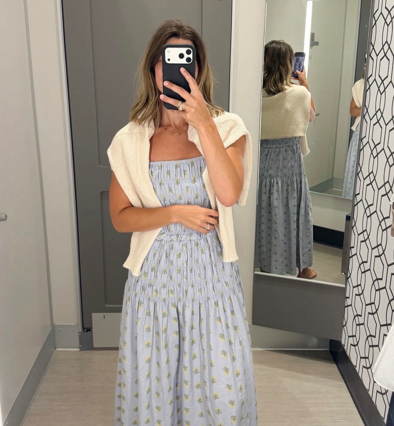 love this look // sweater over the shoulders is the move for indoors during the summer 
-
summer outfit, summer wardrobe, target, target finds