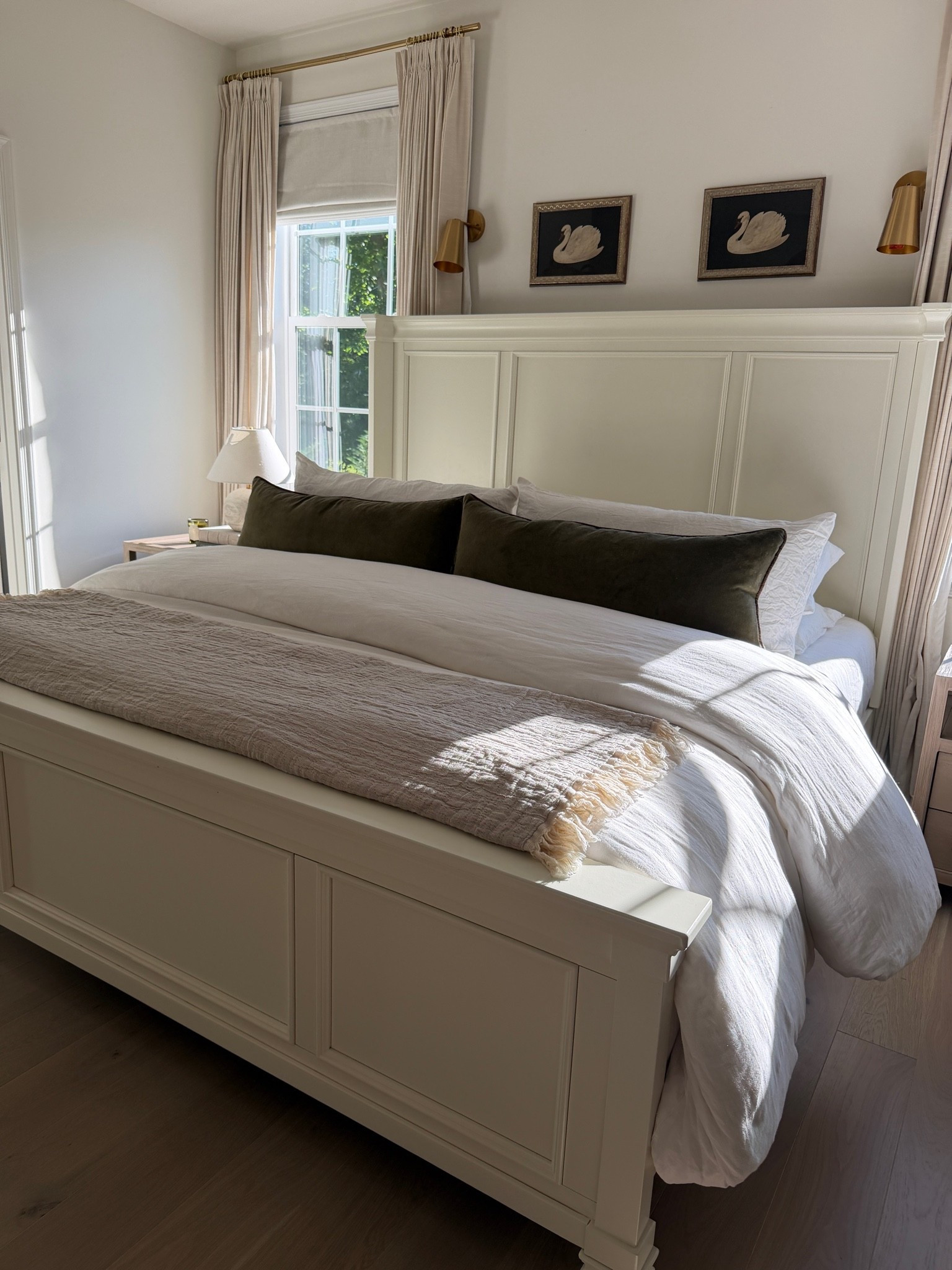 Bedroom essentials

#LTKSeasonal #LTKHome #LTKSaleAlert
