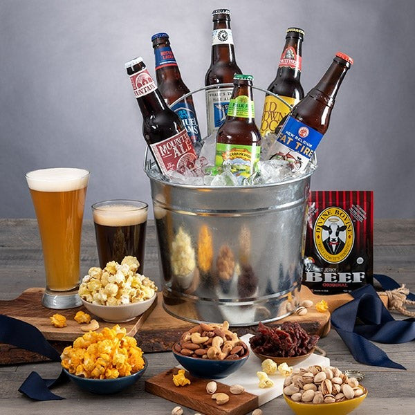 Microbrew Beer Bucket Gift Basket - 6 Beers | GourmetGiftBaskets.com