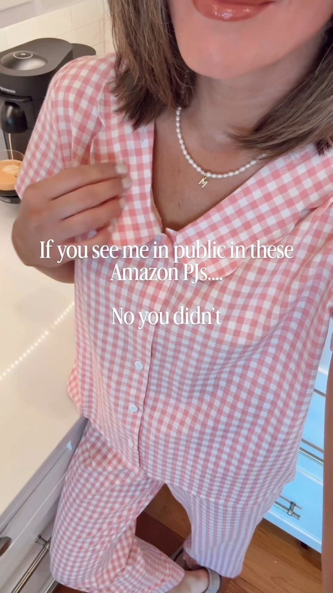 Under $40, 100% cotton and the cutest scalloped details! Runs TTS and I’m in a small