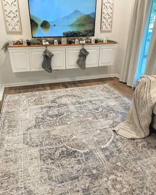 7'10" x 10'2" 
                      
                      
                        $709
       ... | Boutique Rugs