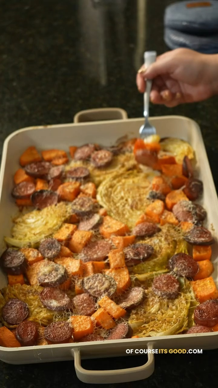 OF COURSE IT’S GOOD 👩🏻‍🍳 UNDER 1 MINUTE | Sheet Pan Sausage & Cabbage 🥬 

Full recipe: ofcourseitsgood.com

#LTKHome #LTKfoodie #LTKvlog