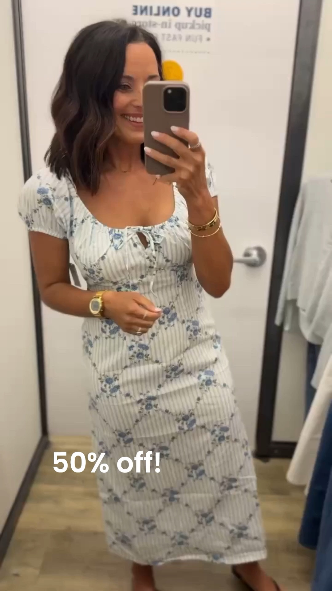 Loving this blue floral pattern for spring 💙 It’s so fresh and feminine, and this dress is such a flattering fit. The best part is this same print comes in several different styles, so there are lots of cute options in this pattern for the season.

#ltkstyle #ltkfinds #springdress #floraldress #springfashion #oldnavystyle #springoutfits #everydaystyle #dressfinds #ltkfashion

#LTKSpringSale 

#LTKPetite