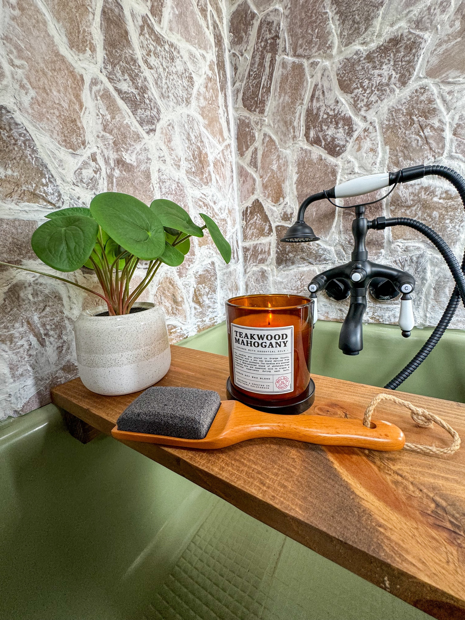 Faux stone shower and bath caddyy

#LTKhome #LTKtravel