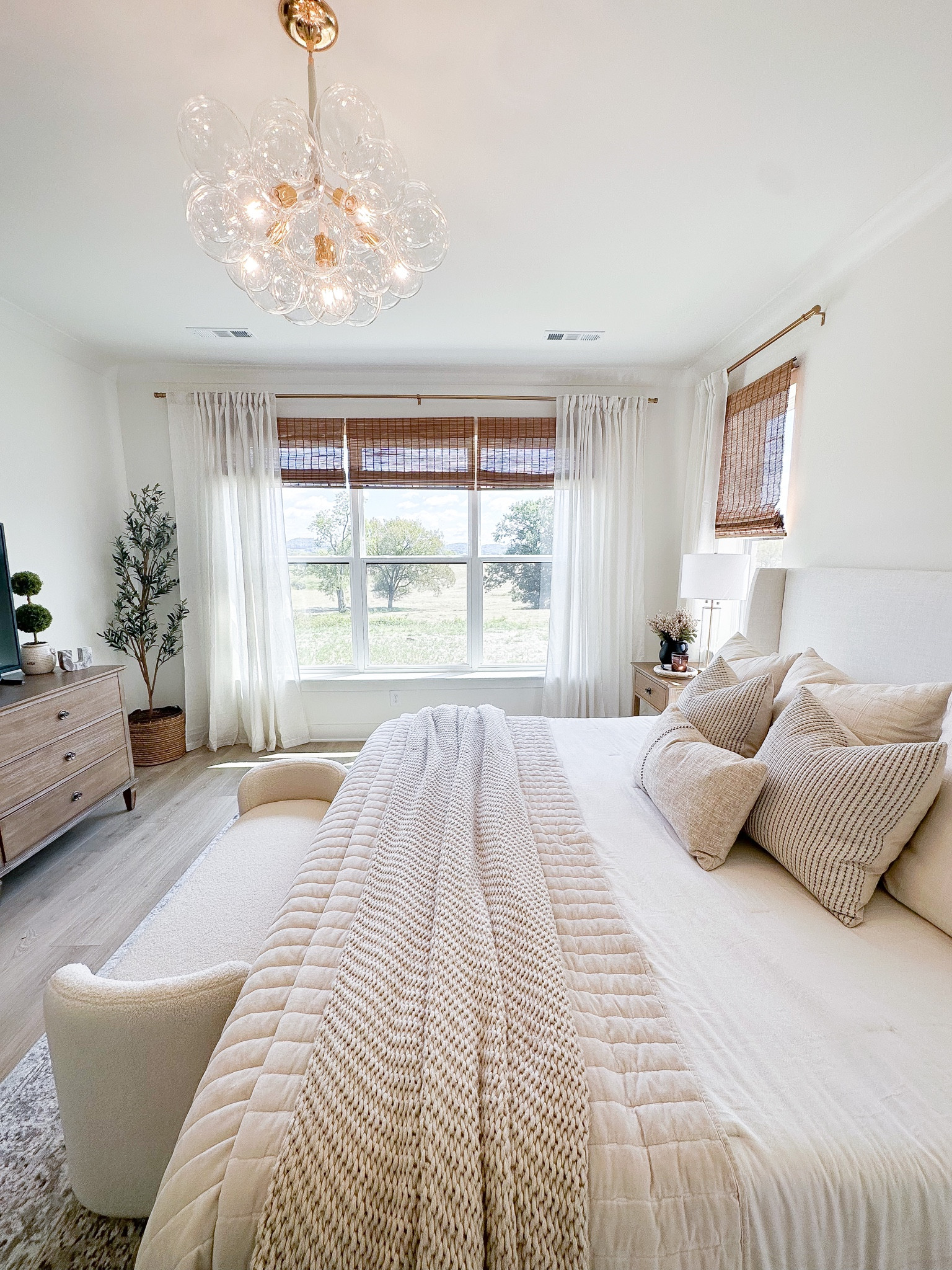 Primary bedroom ✨ 

#LTKfindsunder100 #LTKhome #LTKfindsunder50