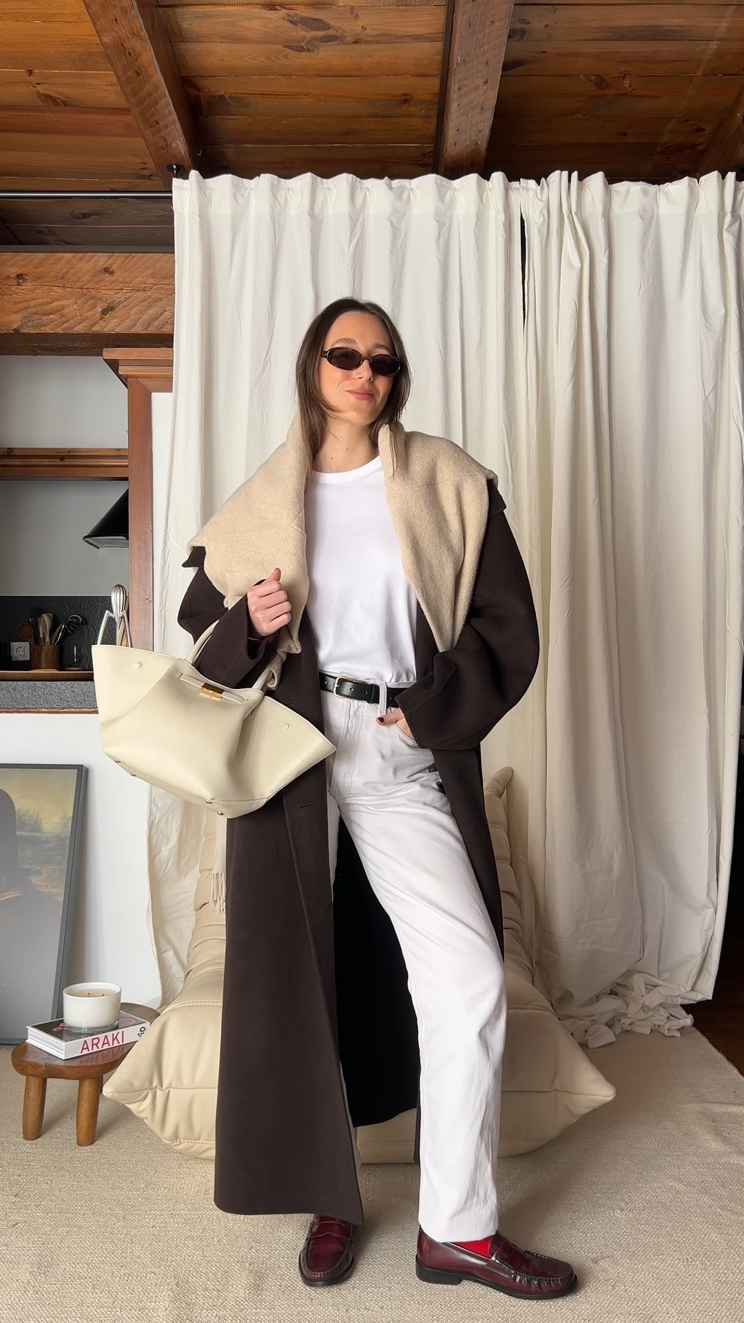 Wearing vs styling 🤎 #ootd #outfitoftheday #winteroutfits