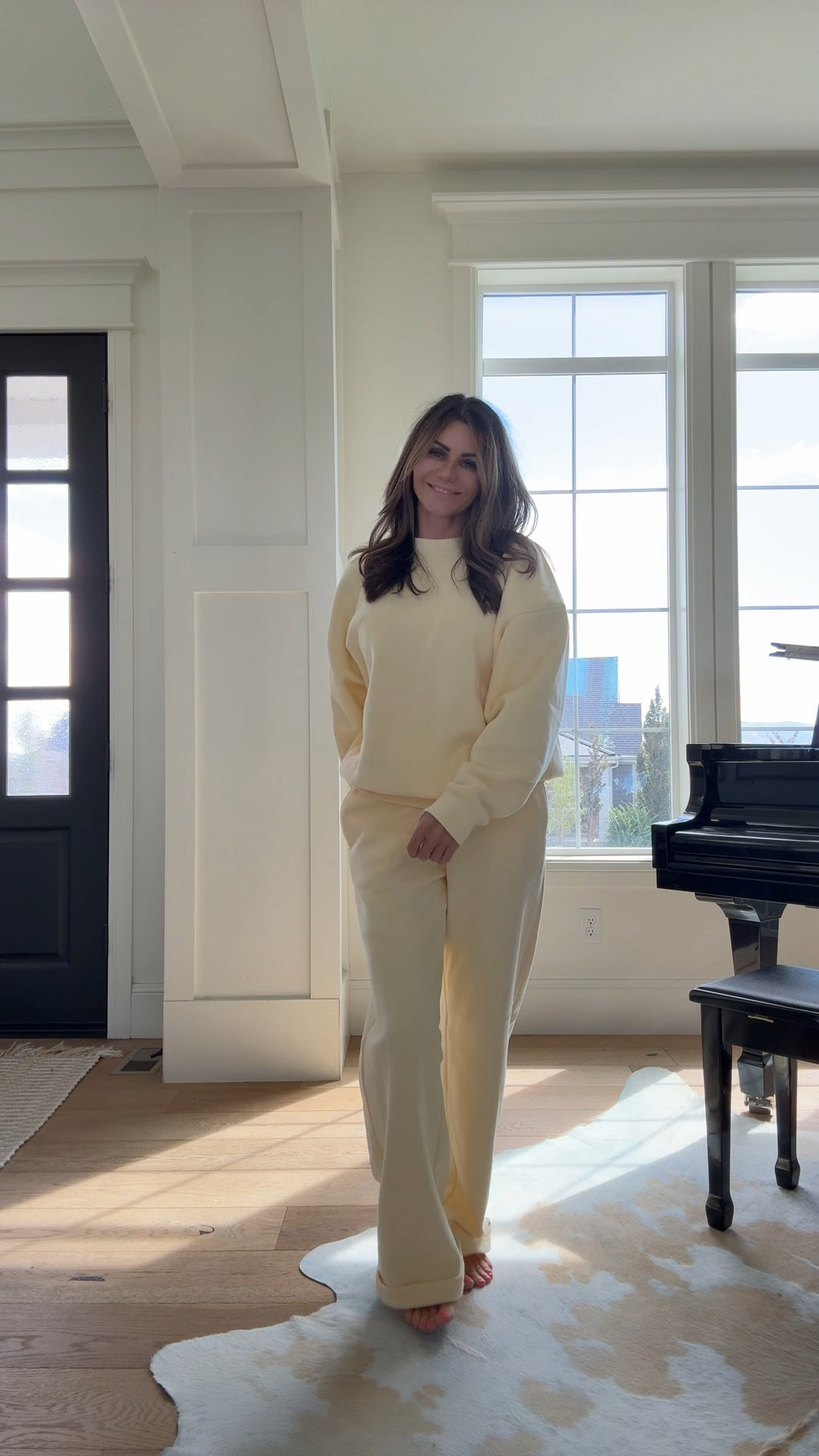 Sweat pants 
The Solid Fleece Baggy Sweatpants from Pacsun are your new go-to for effortless cool and cozy vibes all day long. Featuring a soft fleece lining, low-rise fit, and a drawstring waistband, these baggy pants bring relaxed comfort with wide leg openings and handy side pockets for all your essentials.

Crewneck: 
The Core Crew Neck Sweatshirt from Pacsun is your everyday essential with a cozy, lived-in feel. Made with a soft fleece lining, it features long sleeves with dropped shoulders, a classic crew neckline, ribbed trimming, and a slightly oversized fit for that effortlessly chill vibe.
