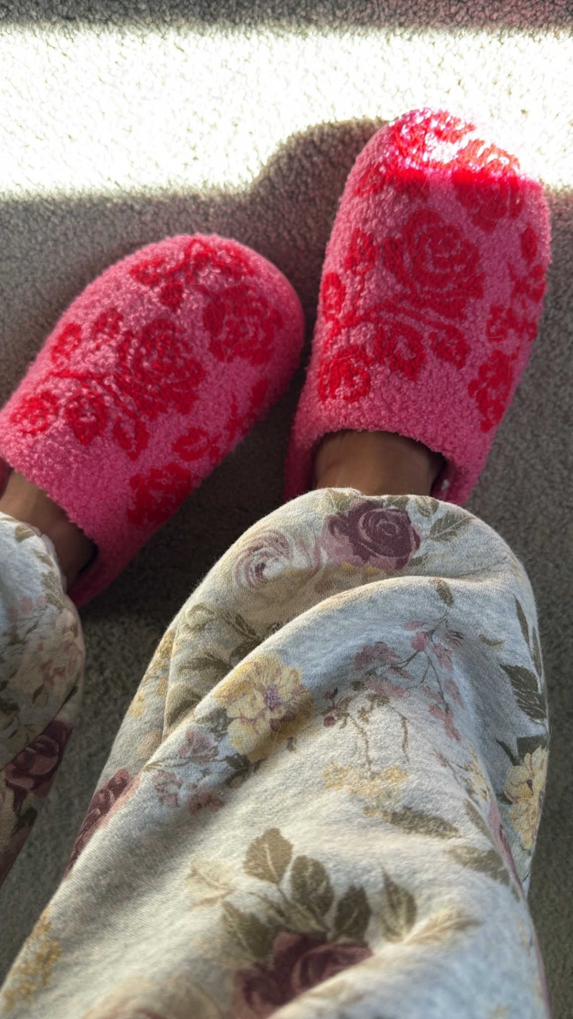 Living in my favorite Christmas present from my bff

#LTKselfcare #LTKFindsUnder50 #LTKOver40