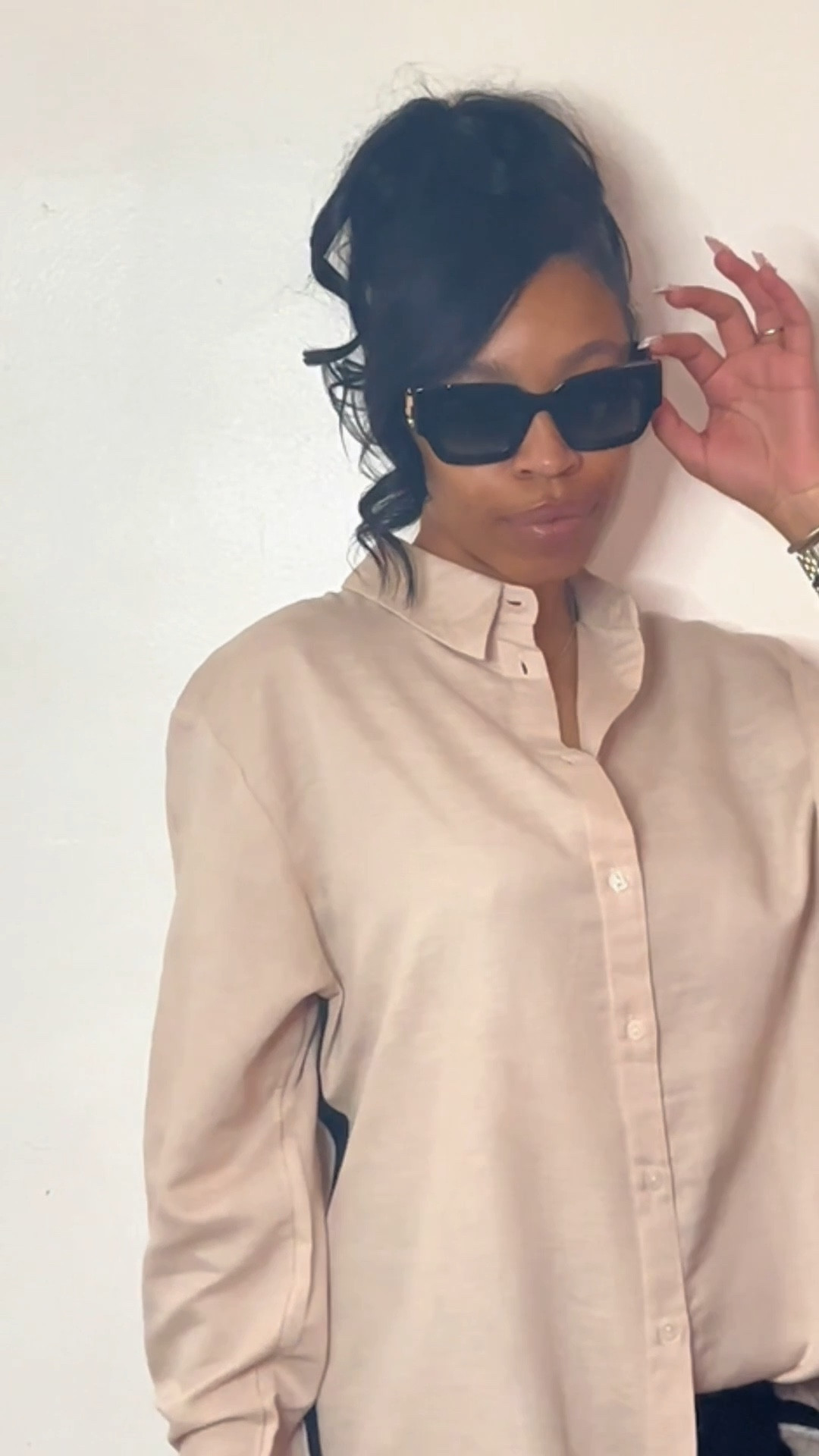 ✨ Style tip: Never underestimate the power of statement sunglasses! The right pair can turn the simplest outfit into a moment. These Cat-Eye Jimmy Choos are one of my go-to’s — sleek, timeless, and the perfect touch of glam. 🕶️💎😍💁🏽‍♀️ 

Shopping Tip: Off Saks 5th is My Favorite Place to Shop for Designer Glasses, You’ll Alwaysssss Find a Good Deal! ✨✨

#LTKFallSale #LTKStyleTip #LTKSaleAlert