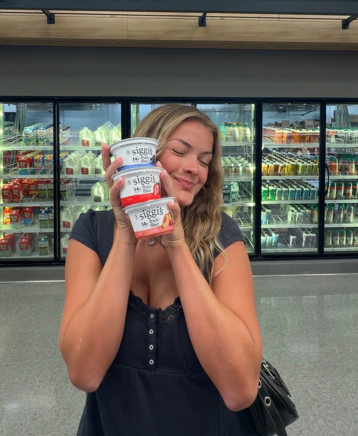 #ad I found @siggisdiary NEW Fruit & Fiber on my @Target run today🛒✨ They’re packed with protein, a good source of fiber, and definitely becoming a staple in my weekly grocery haul! #targetpartner #groceryhaul #siggissponsored #siggis https://www.target.com/c/siggis/-/N-hpesp?type=products
