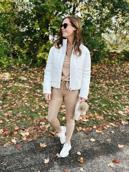 Crisp and cool days call for cozy neutral layers. For dog walks to running errands, these insanely soft and comfortable finds from Travis Mathew Women’s are perfect for whatever the day brings! Use code: JILL25 for 25% off your order until 11/11 @travismathewwomens #travismathewwomens #tmwpartner


#LTKSeasonal
