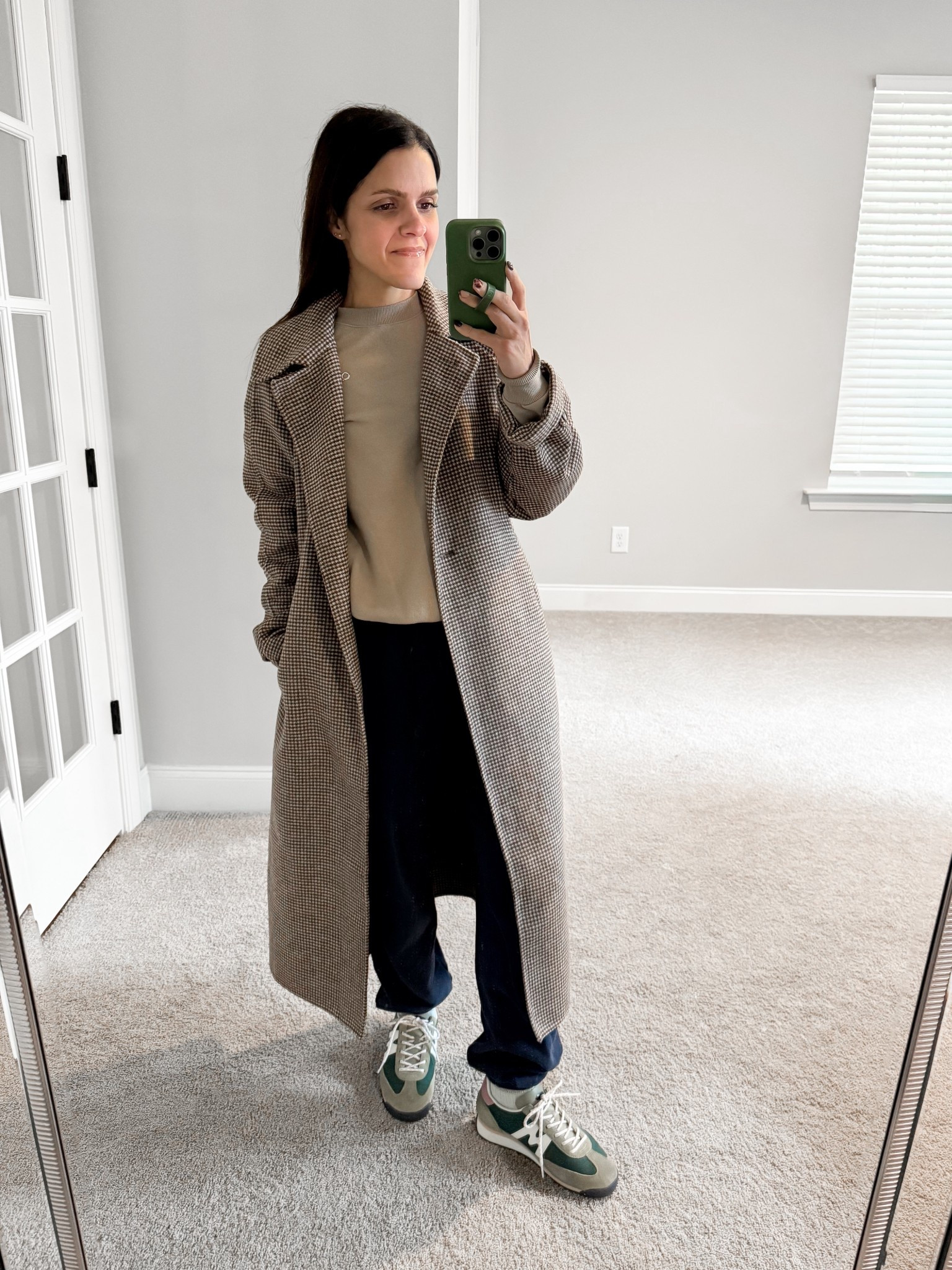 What I wore: super casual, cold fall day! Linked similar options if oos  
Houndstooth coat: Varley, XXS
Sweatshirt: Alo
Sweats: Alo
Sneakers: Anthro, tts 

#LTKStyleTip #LTKSeasonal