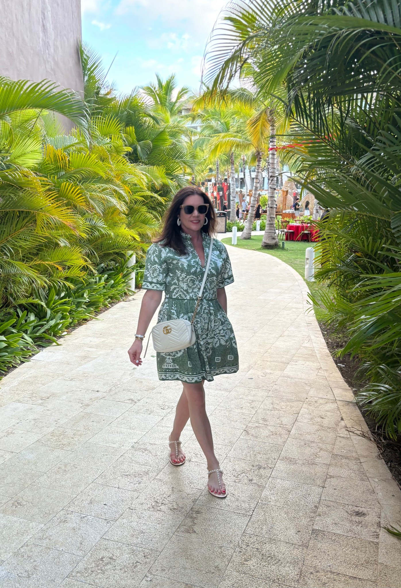 I am loving this dress!! It’s so comfortable and easy…and such a fun color and print! 