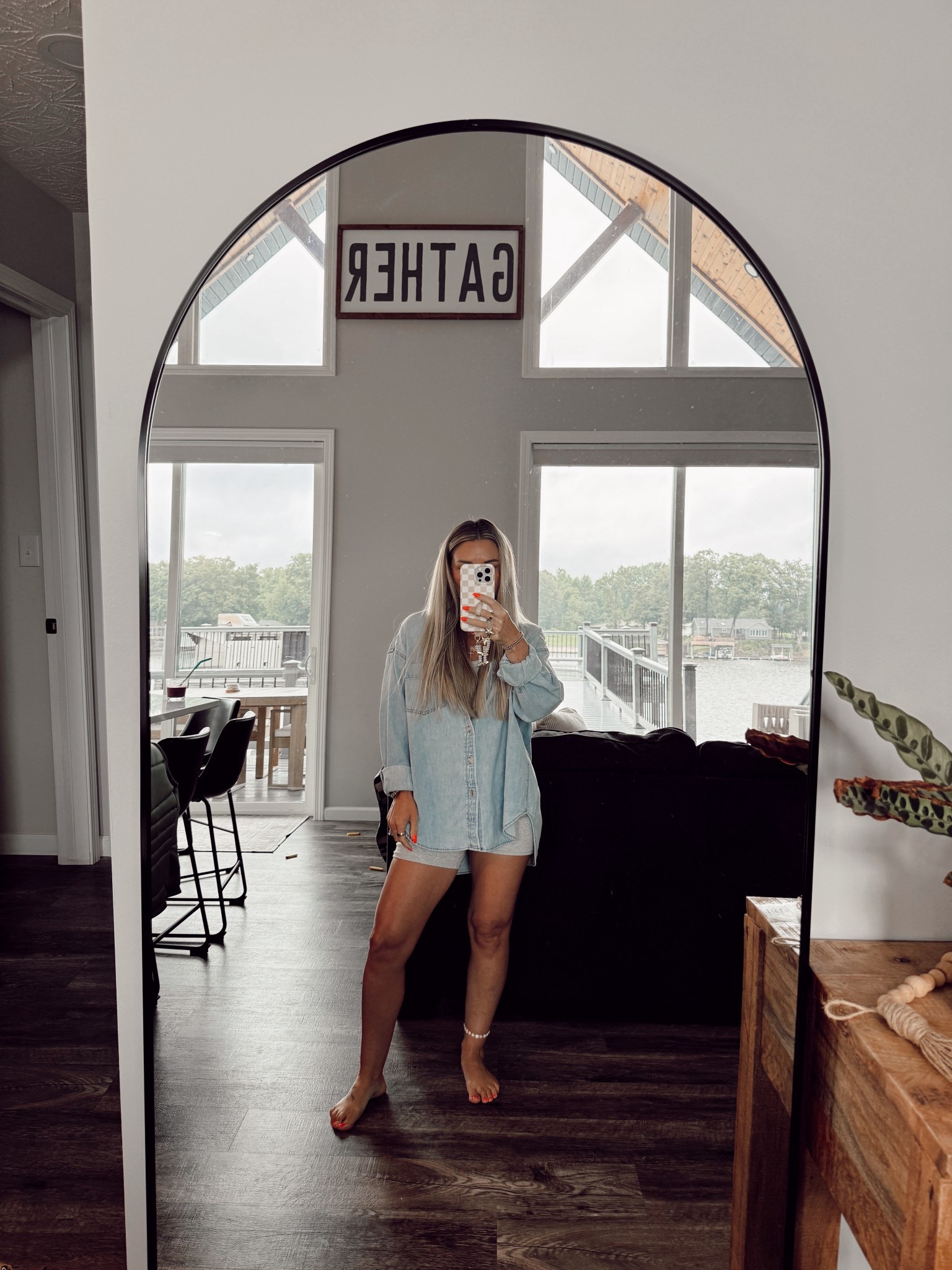 Literally the comfiest denim top on the planet! 

#LTKSeasonal #LTKFindsUnder100 #LTKStyleTip