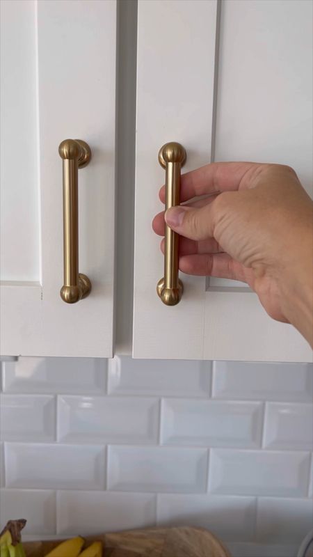 Switching up my hardware from modern farmhouse to something more gold brass glam! I love the curved details on these kitchen cupboard cabinet pulls! And they’re affordable too! On sale now!

Grandmillenial kitchen 

#LTKhome #LTKsalealert