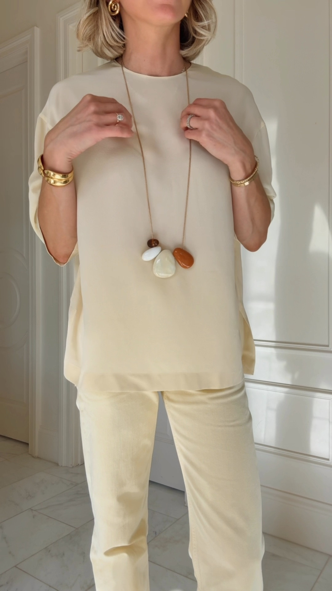 Butter yellow Zara outfit. I'm wearing size xs in too and size 26 in jeans which run smalll

#LTKFindsUnder50 #LTKFindsUnder100