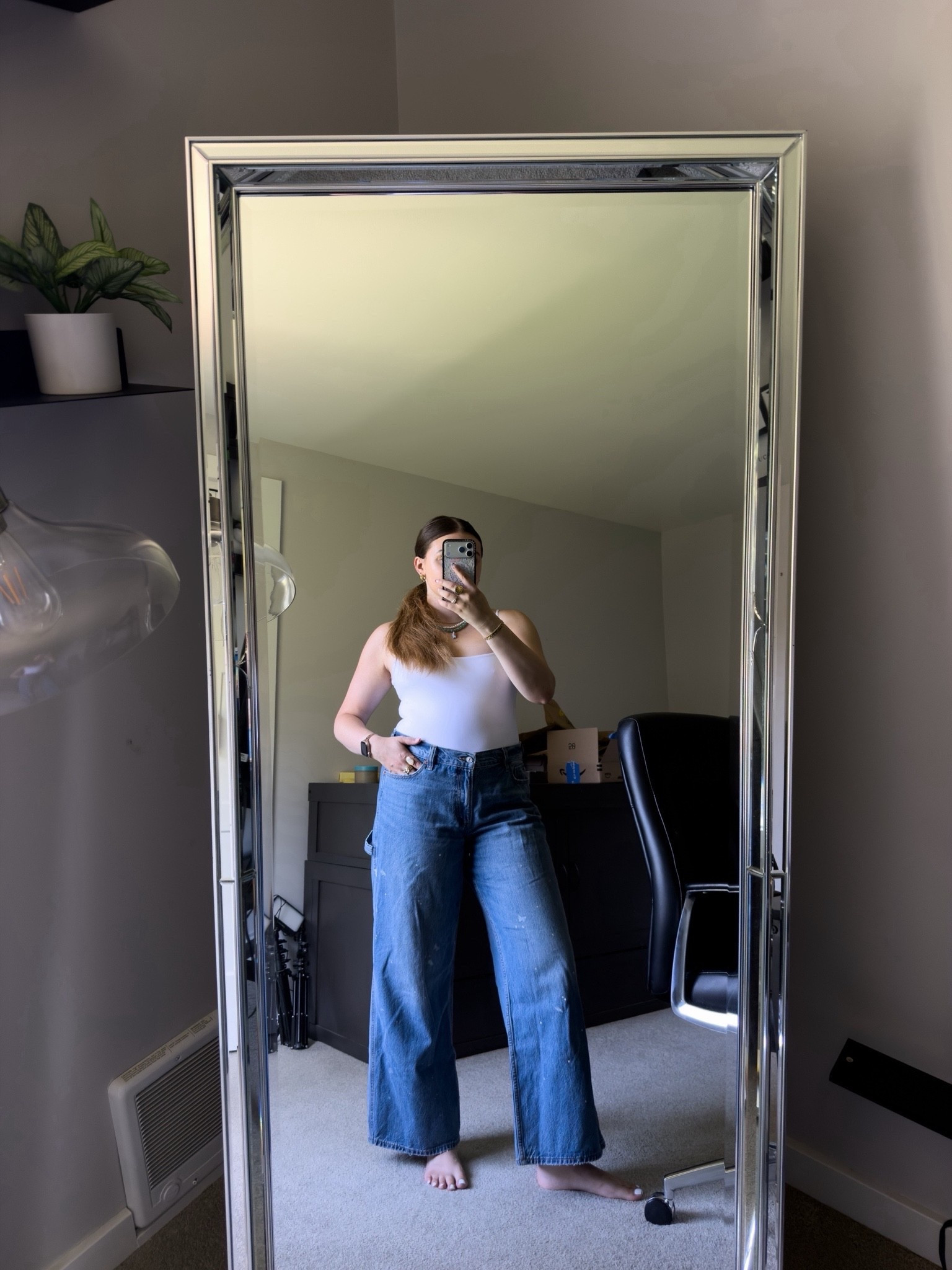 Loose jeans are my go to and I’ve been obsessed with these carpenter jeans for some time. Add a flip flop and you’re SET!

#LTKWorkwear #LTKMidsize #LTKootd