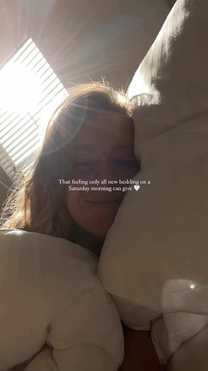 New bedding, coffee brewing, John Mayer playing & sunny Saturday mornings ☀️🥰

#LTKhome #LTKfindsunder50 #LTKsalealert